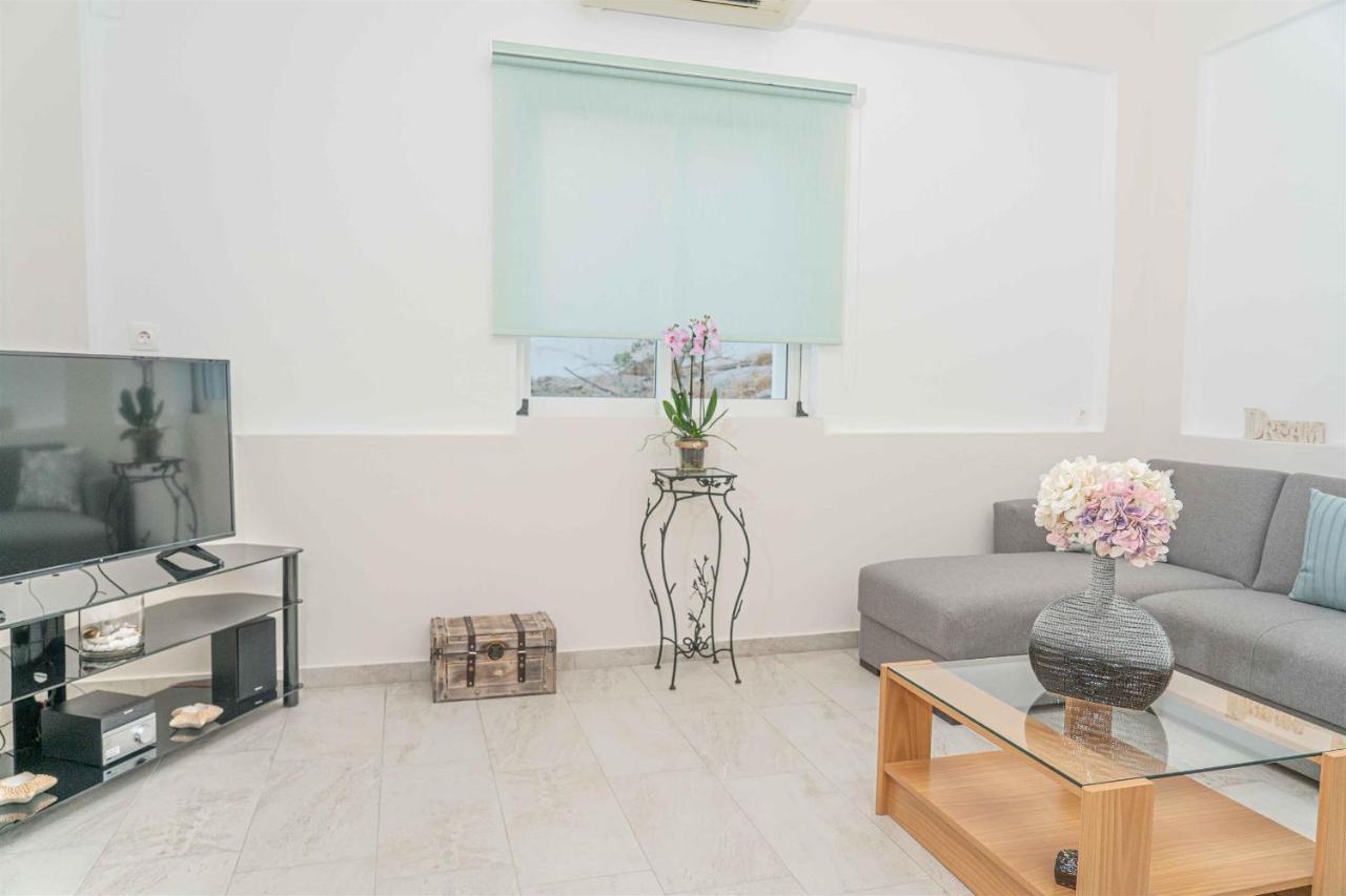 Tzortzi'S Family Apartments Kaloí Liménes Ngoại thất bức ảnh